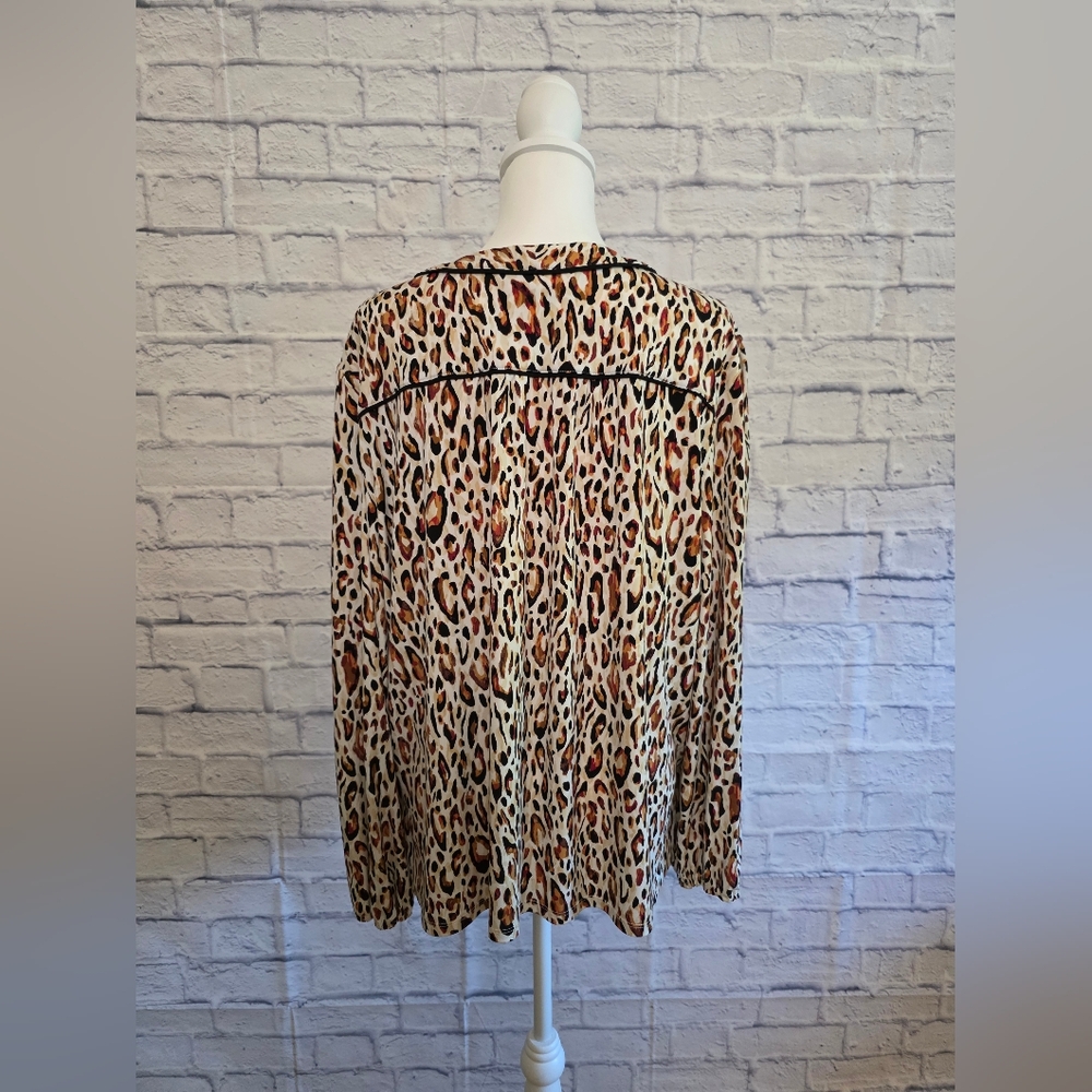 Alfred Dunner Women's Leopard Print Blouse - Picture 3 of 8